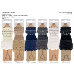 M06932 Mannequin of Assorted Trims