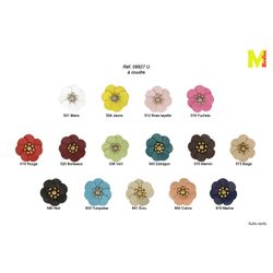 M08827 Flower Applique with Beads