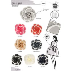 M08843 Flower Brooch with Trim, 7cm