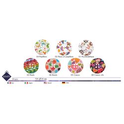 M60689 Decorated Wooden Button, 25mm