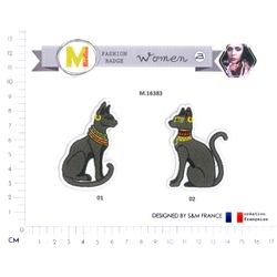 M16383 Egyptian Cats