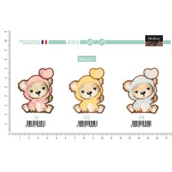 M16601 Baby Bear with Balloon