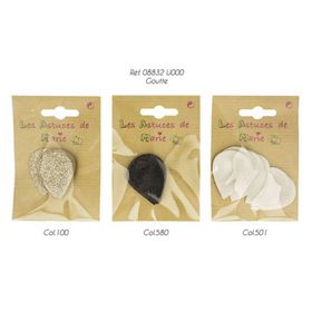 M08832 Glittery Raindrop Applique
