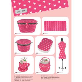 M00468 / T15 Zip-up Travel Sewing Kit