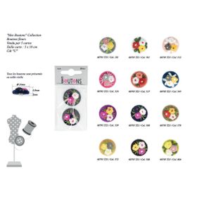 M60795 Carded Flower Shank Buttons